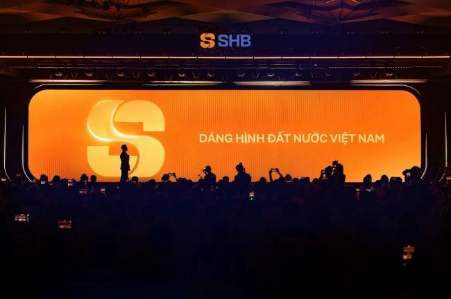tai-dinh-vi-thuong-hieu-ngan-hang-tu-cau-chuyen-toan-cau-den-buoc-chuyen-chien-luoc-tai-viet-nam-6a27886527249-1780989920.jpg