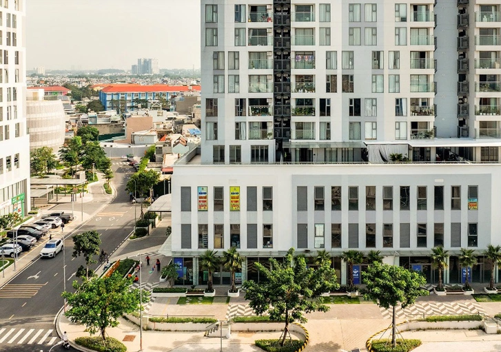 Xem hàng chục nơi ở TP.HCM và Bình Dương, vì sao nhà đầu tư chốt ngay shophouse Urban Green?
