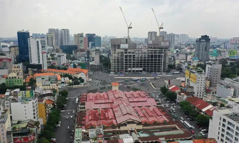 Bức tranh trái chiều của dòng vốn ngoại trên thị trường bất động sản Việt Nam