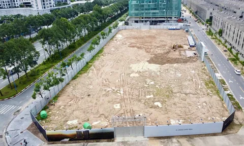 Dự án Orchard Grand: Bãi đất trống nhưng khách đã chen nhau giữ chỗ